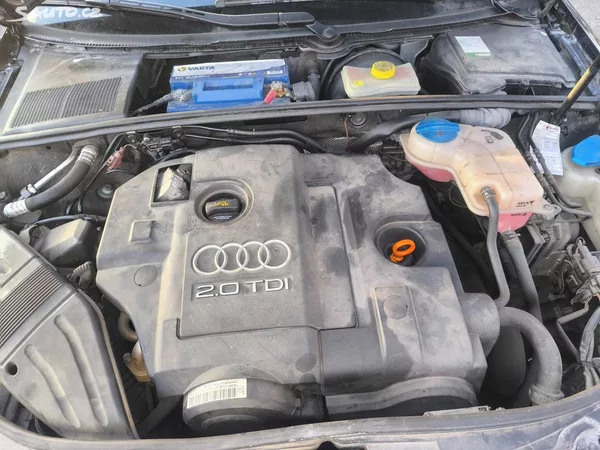 Audi A4 TDI 4X4,135TKM,KRÁSNÁ,SERVISKA - foto 20