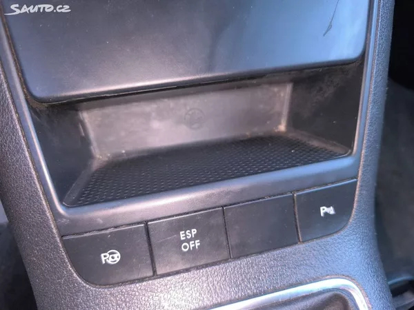 Volkswagen Golf Plus 2.0TDI,KRÁSNÝ,VÝBAVA,135KM - foto 15