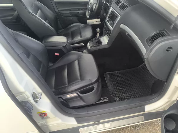 Škoda Octavia RS,KRÁSNÁ,100TKM,SERVISKA,1MAJ - foto 10