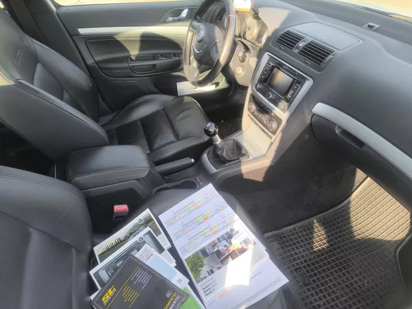 Škoda Octavia RS,KRÁSNÁ,100TKM,SERVISKA,1MAJ - foto 11