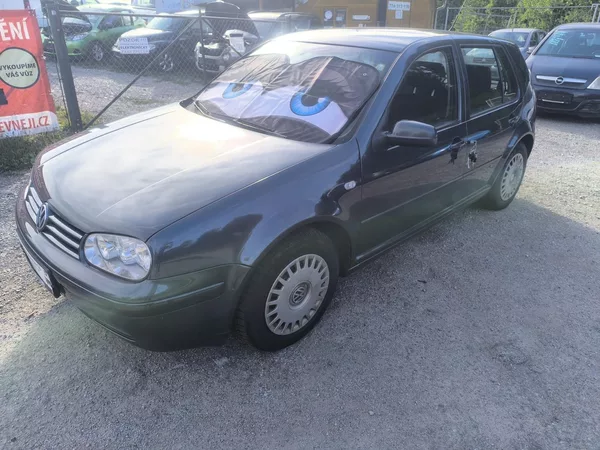 Volkswagen Golf GT-TDI66KW,PĚKNÝ,SERVISKA,1MAJ - foto 2