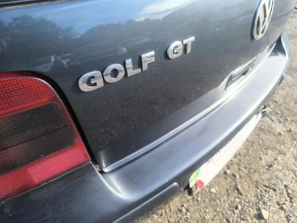 Volkswagen Golf GT-TDI66KW,PĚKNÝ,SERVISKA,1MAJ - foto 5