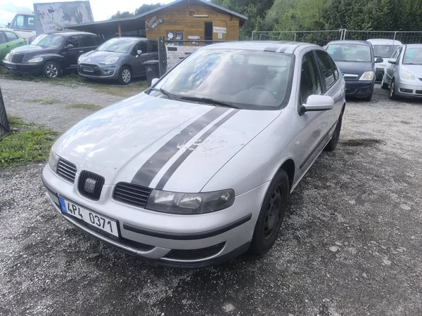 Seat Leon BEZ KOROZE,KLIMA,240KM,NOVÁ TK - foto 2