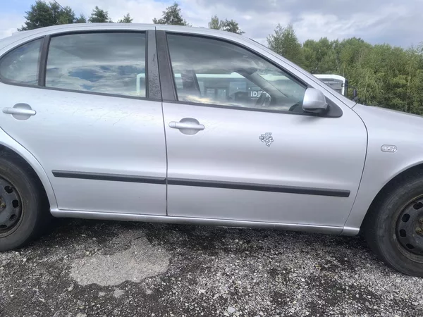 Seat Leon BEZ KOROZE,KLIMA,240KM,NOVÁ TK - foto 6