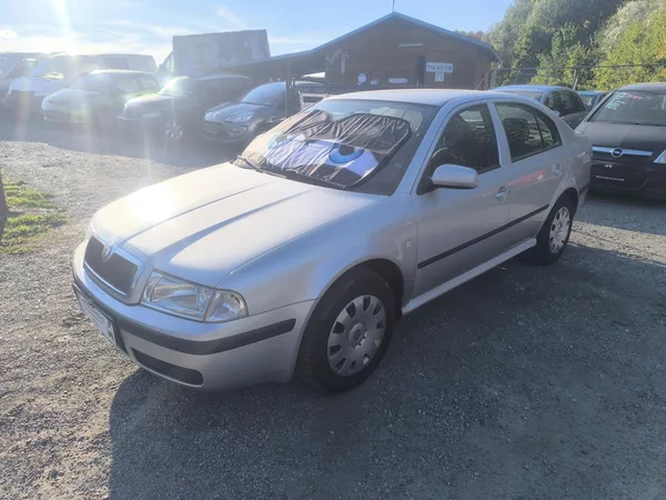 Škoda Octavia KRÁSNÁ,170TKM,1MAJ.SERVISKA - foto 2