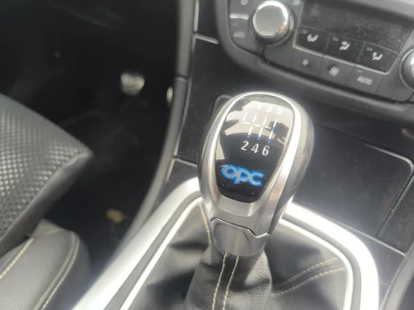Opel Insignia OPC 2,8BITURBO 360K,4X4,VÝBAVA - foto 13