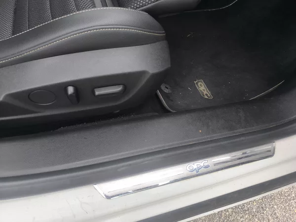 Opel Insignia OPC 2,8BITURBO 360K,4X4,VÝBAVA - foto 21