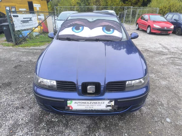 Seat Leon TDI66KW,KRÁSNÝ,110KM, SERVISKA - foto 2