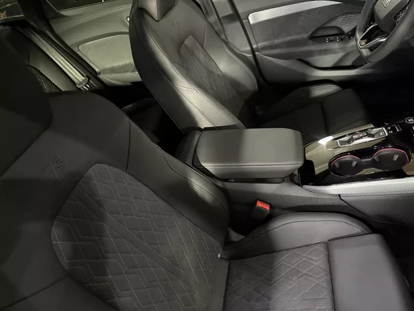 Audi A5 TDI 150kW QUATTRO STR S-LINE!! - foto 34
