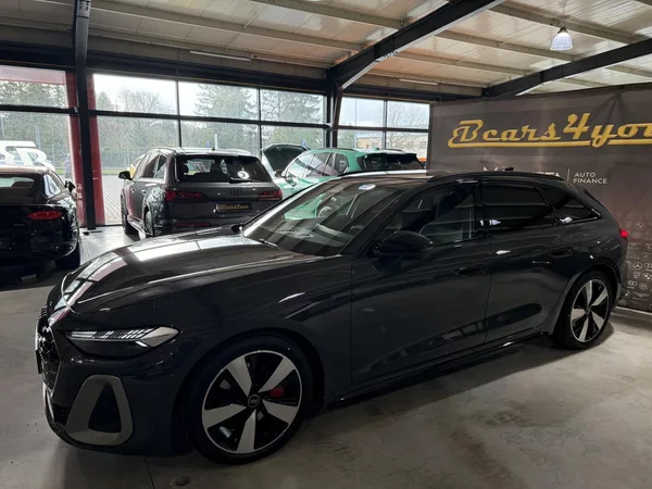 Audi A5 TDI 150kW QUATTRO STR S-LINE!! - foto 4