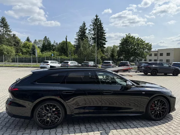 Audi A6 TDI 150kW STR 4X4 S-LINE R21!! - foto 13
