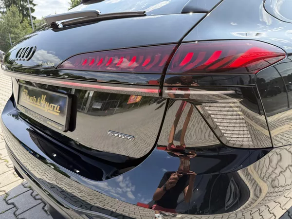 Audi A6 TDI 150kW STR 4X4 S-LINE R21!! - foto 22