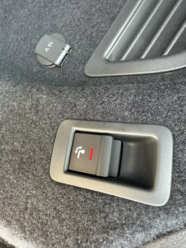 Audi A6 TDI 150kW STR 4X4 S-LINE R21!! - foto 31