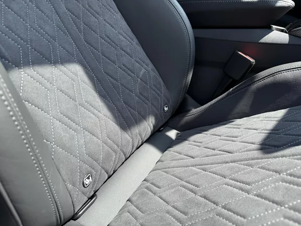 Audi A6 TDI 150kW STR 4X4 S-LINE R21!! - foto 39