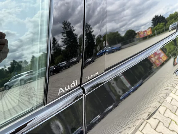 Audi A6 TFSI 270kW 4X4 S-LINE VZDUCH - foto 26