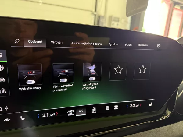 Audi A6 TFSI 270kW 4X4 S-LINE VZDUCH - foto 65