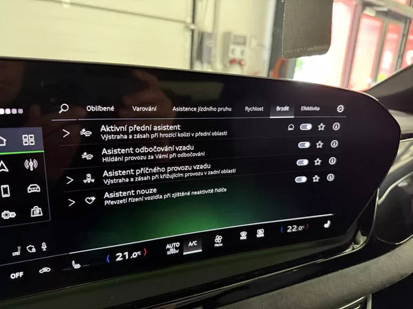 Audi A6 TFSI 270kW 4X4 S-LINE VZDUCH - foto 70