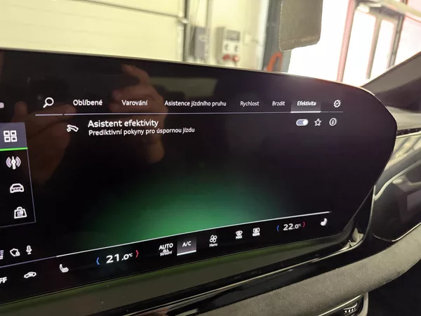 Audi A6 TFSI 270kW 4X4 S-LINE VZDUCH - foto 71