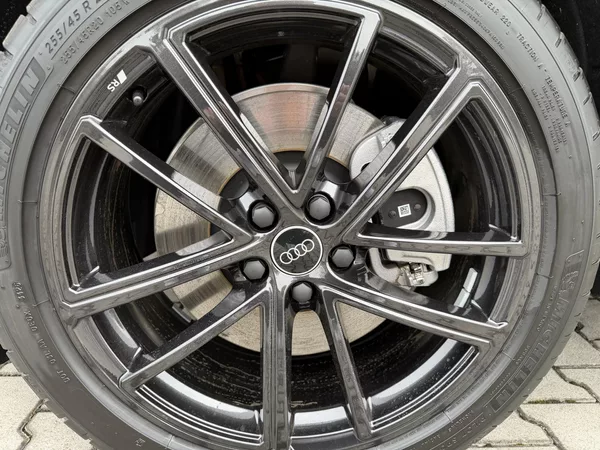 Audi Q5 TDI 150kW 4X4 S-LINE R20 3D!!! - foto 18