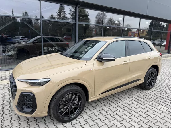 Audi Q5 TDI 150kW 4X4 S-LINE R20 3D!!! - foto 2