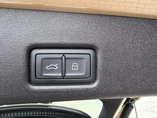 Audi Q5 TDI 150kW 4X4 S-LINE R20 3D!!! - foto 26