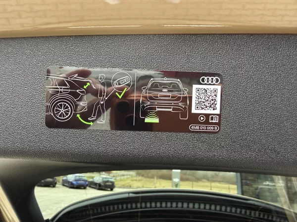 Audi Q5 TDI 150kW 4X4 S-LINE R20 3D!!! - foto 27