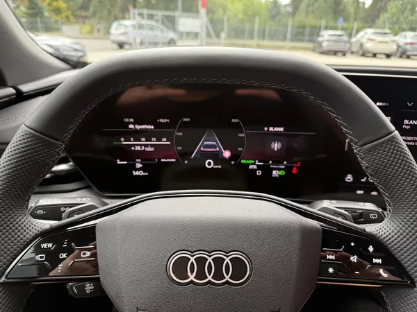 Audi Q5 TFSI 150kW 4X4 S-LINE R20 3D!! - foto 41