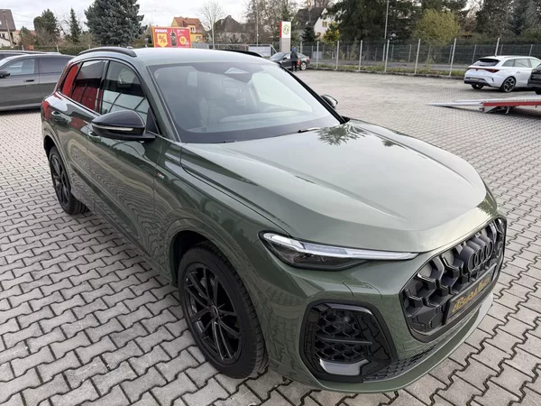 Audi Q5 TDI 150kW 4X4 S-LINE R20 3D!!! - foto 12
