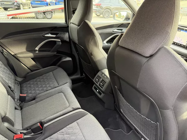 Audi Q5 TDI 150kW 4X4 S-LINE R20 3D!!! - foto 29
