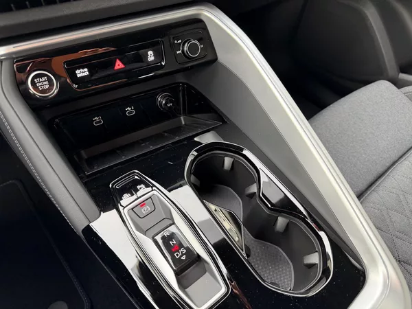 Audi Q5 TDI 150kW 4X4 S-LINE R20 3D!!! - foto 44