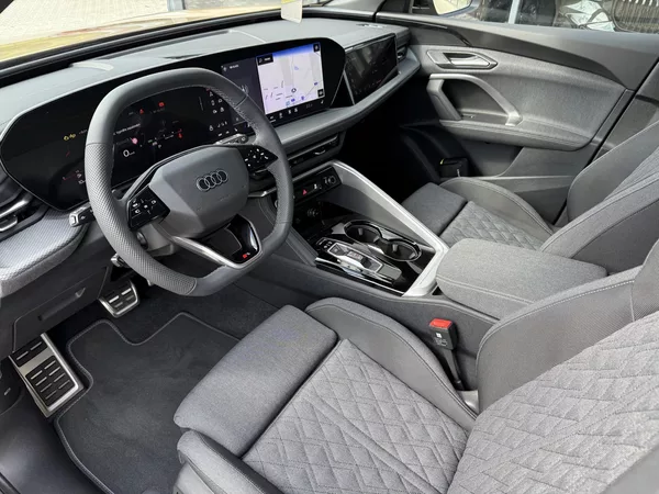 Audi Q5 SB TDI 150kW 4X4 S-LINE R20 3D - foto 25