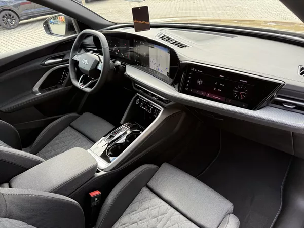 Audi Q5 SB TDI 150kW 4X4 S-LINE R20 3D - foto 39