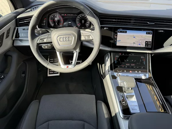 Audi Q7 50TDI 210kW S-LINE 7MÍST NZN!! - foto 27