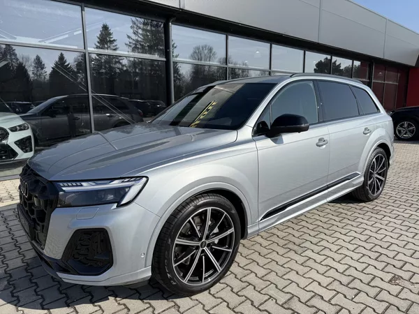 Audi Q7 50TDI 210kW S-LINE 7MÍST NZN!! - foto 3