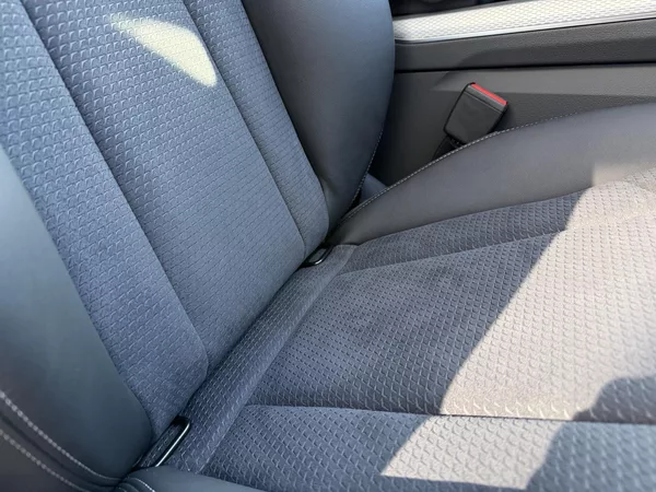 Audi Q7 50TDI 210kW S-LINE 7MÍST NZN!! - foto 40