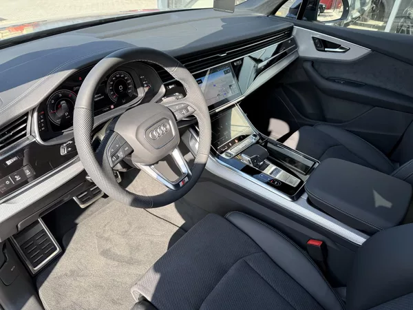 Audi Q7 50TDI 210kW S-LINE 7MÍST NZN!! - foto 43