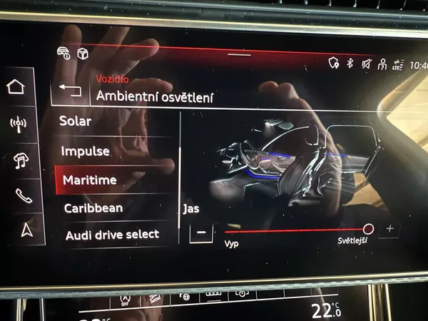 Audi Q7 50TDI 210kW S-LINE 7MÍST NZN!! - foto 54