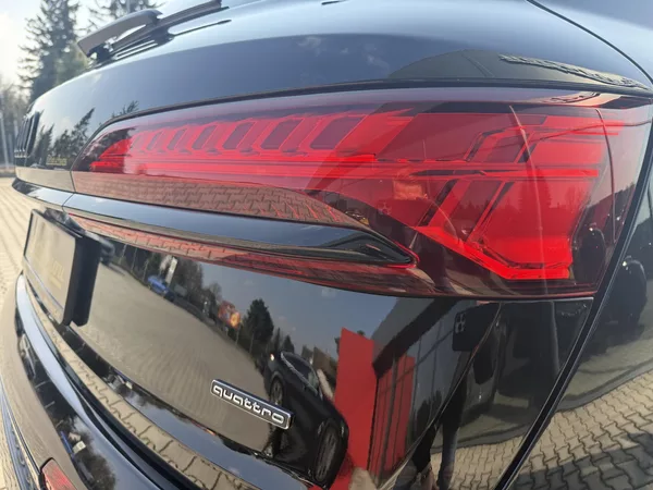 Audi Q7 50TDI 210kW S-LINE GRAVITY LED - foto 23