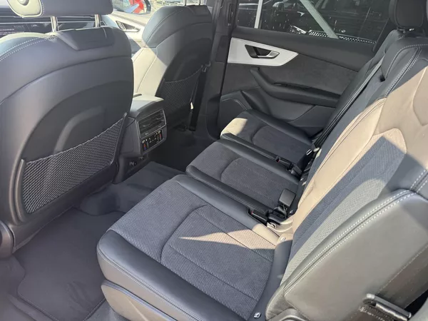 Audi Q7 50TDI 210kW S-LINE GRAVITY LED - foto 25