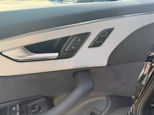 Audi Q7 50TDI 210kW S-LINE GRAVITY LED - foto 33