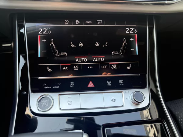 Audi Q7 50TDI 210kW S-LINE GRAVITY LED - foto 39