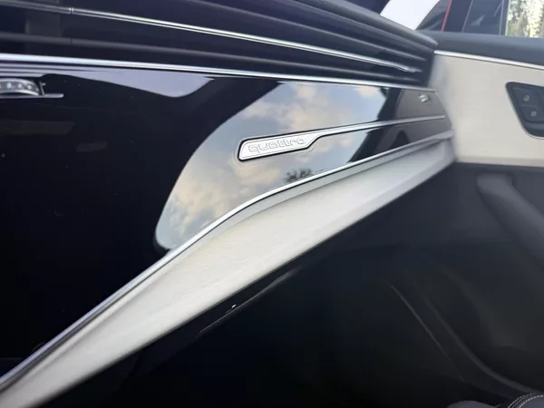 Audi Q7 50TDI 210kW S-LINE GRAVITY LED - foto 46