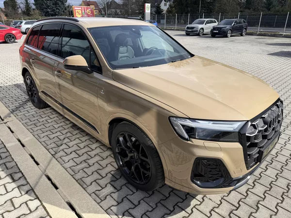 Audi Q7 50TDI 210kW S-LINE GRAVITY ASS - foto 11