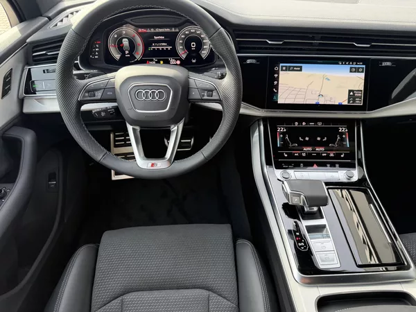 Audi Q7 50TDI 210kW S-LINE GRAVITY ASS - foto 22