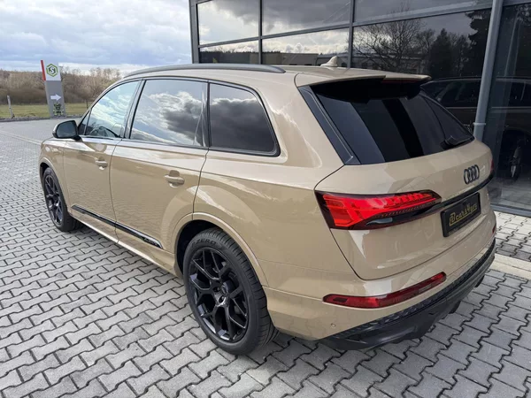 Audi Q7 50TDI 210kW S-LINE GRAVITY ASS - foto 6