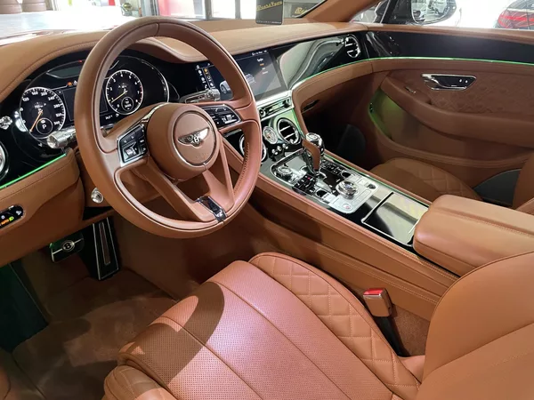 Bentley Continental GT 4.0 V8 405kW MULLINER BLACK!!! - foto 25