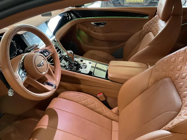 Bentley Continental GT 4.0 V8 405kW MULLINER BLACK!!! - foto 26