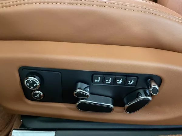 Bentley Continental GT 4.0 V8 405kW MULLINER BLACK!!! - foto 29