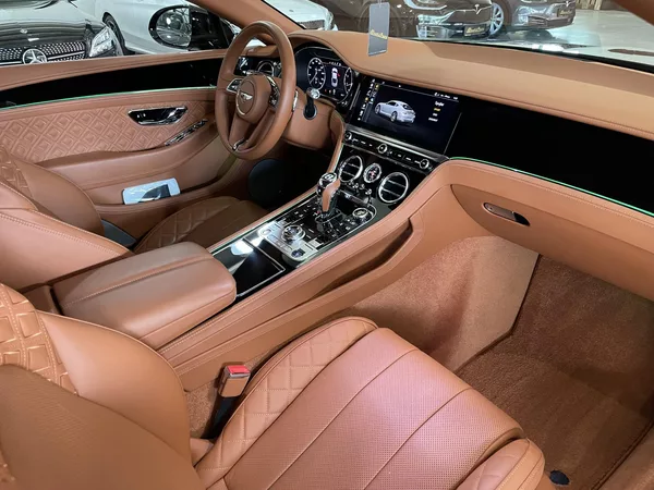 Bentley Continental GT 4.0 V8 405kW MULLINER BLACK!!! - foto 31