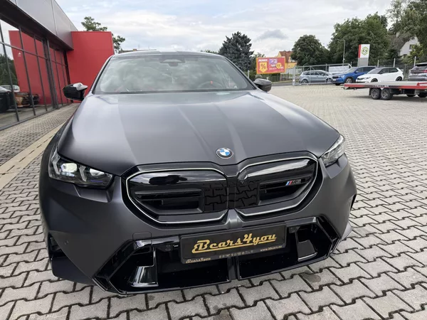BMW M5 ULTIMATE FROZEN DEEP KARBON CZ - foto 15